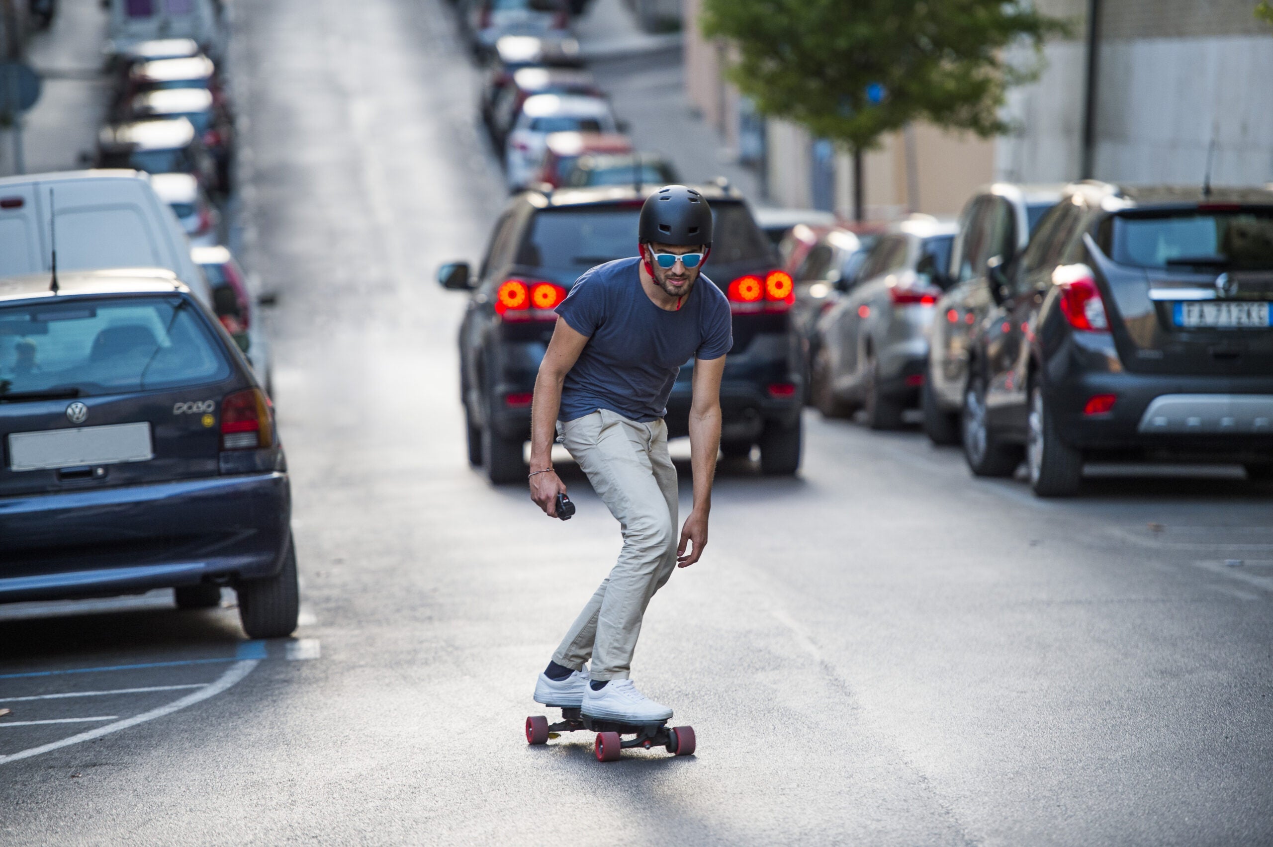 10 Tips for Electric Longboard Commuting